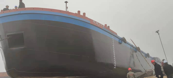 恭喜李老板船只下河，船號（四航258）